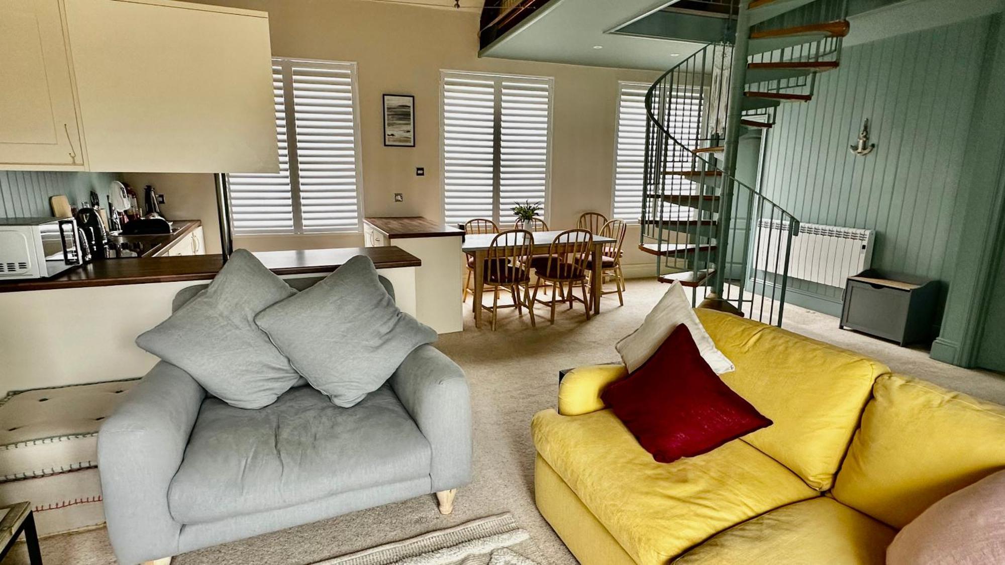 The Captain'S 4 Bed Penthouse فاوي المظهر الخارجي الصورة